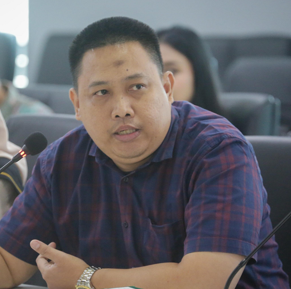 Boy_Anugerah_-_Diskusi_Migas1.png