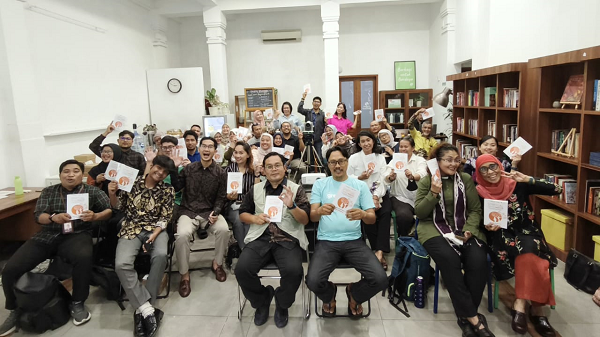 Peluncuran Buku Spiritual Changemakers: Lentera Perubahan dari Keberagaman untuk Bumi & Kemanusiaan buku1.png