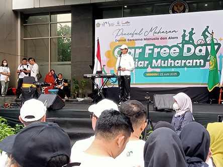 Awali Peringatan 1 Muharam 1447 H Menag Lepas 1500 Peserta Gerak Jalan carfeday.jpg