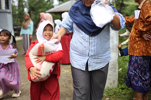 Insan Bumi Mandiri dan MAA International Salurkan 100 Food Pack untuk Anak Yatim di Lombok Barat ibm31.png