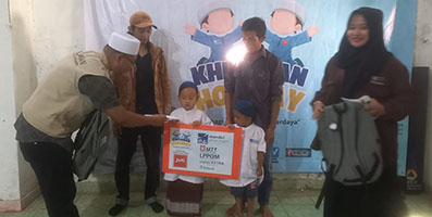 Jurnalis Filantropi Indonesia Gelar Khitan Holiday ke-4 jufi1.jpg