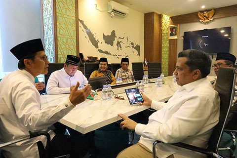 MUI Tegaskan Komitmen Mengawal Kehalalan Produk Impor kyai.jpg