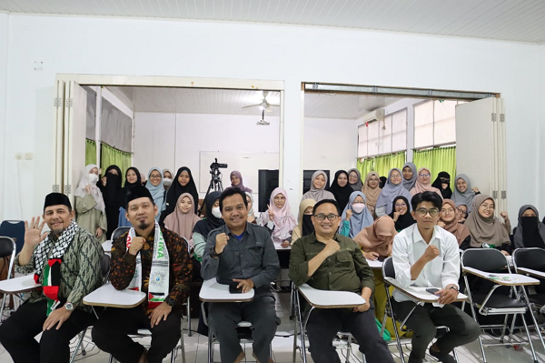 STAIDI Al Hikmah Jakarta dan YAKESMA Dorong Optimalisasi Zakat melalui Teknologi Digital pelatihan_zakat.png