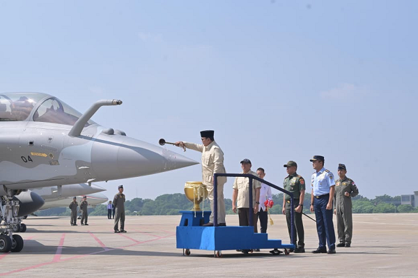 Presiden Prabowo Serahkan Pesawat MRCA Rafale dan Sistem Pertahanan Modern pesawat3.png