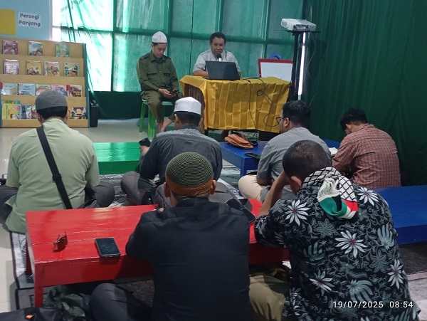 YPWI dan Wahdahedumgaz Gelar Pelatihan Jurnalistik untuk Guru training.jpg