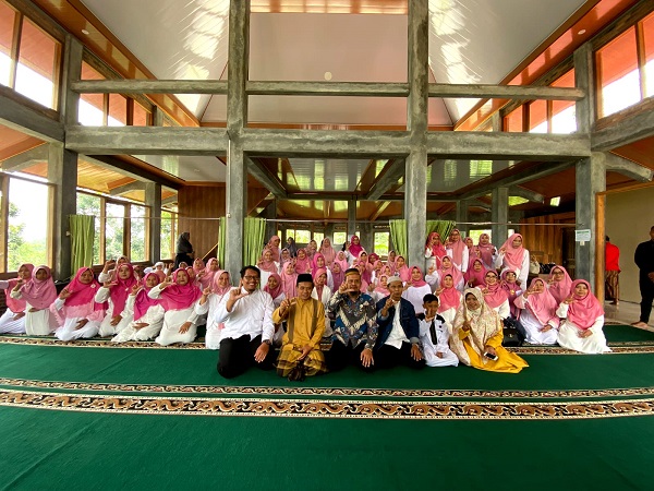 Ramadhan di Villa Santri Kasepuhan: Tetap Produktif dan Religius di Usia Emas wisma_lansia2.jpg